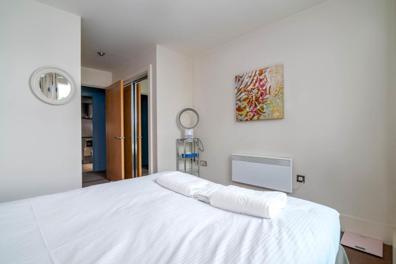 Guestready Superb Central Overlooking River Thames ลอนดอน ภายนอก รูปภาพ